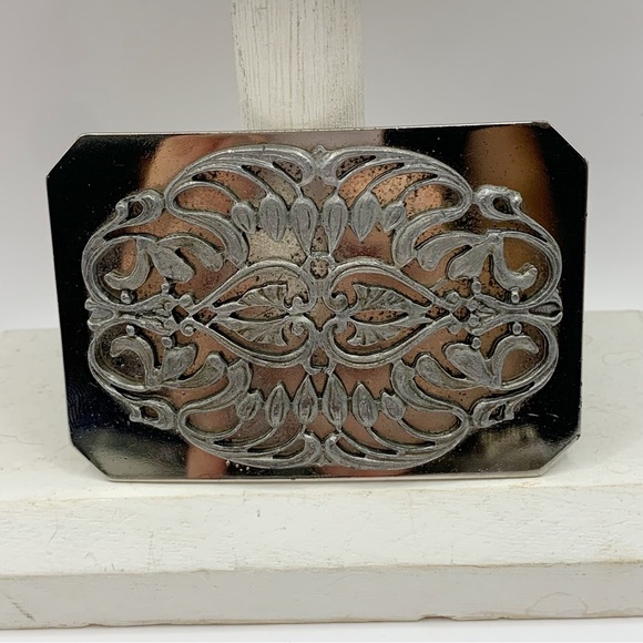 Large silver belt buckle with swirling pewter vines art nouveau style design - Picture 10 of 11